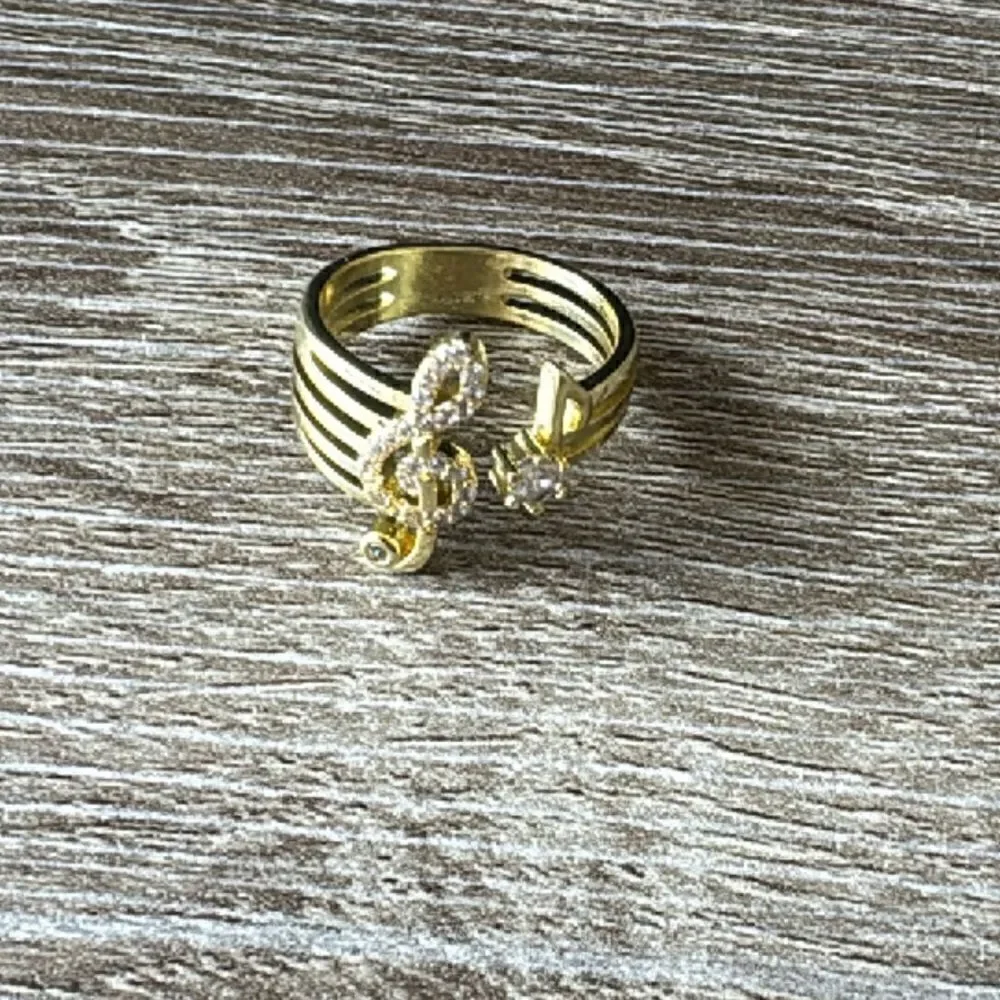 Anthropologie trendy ring